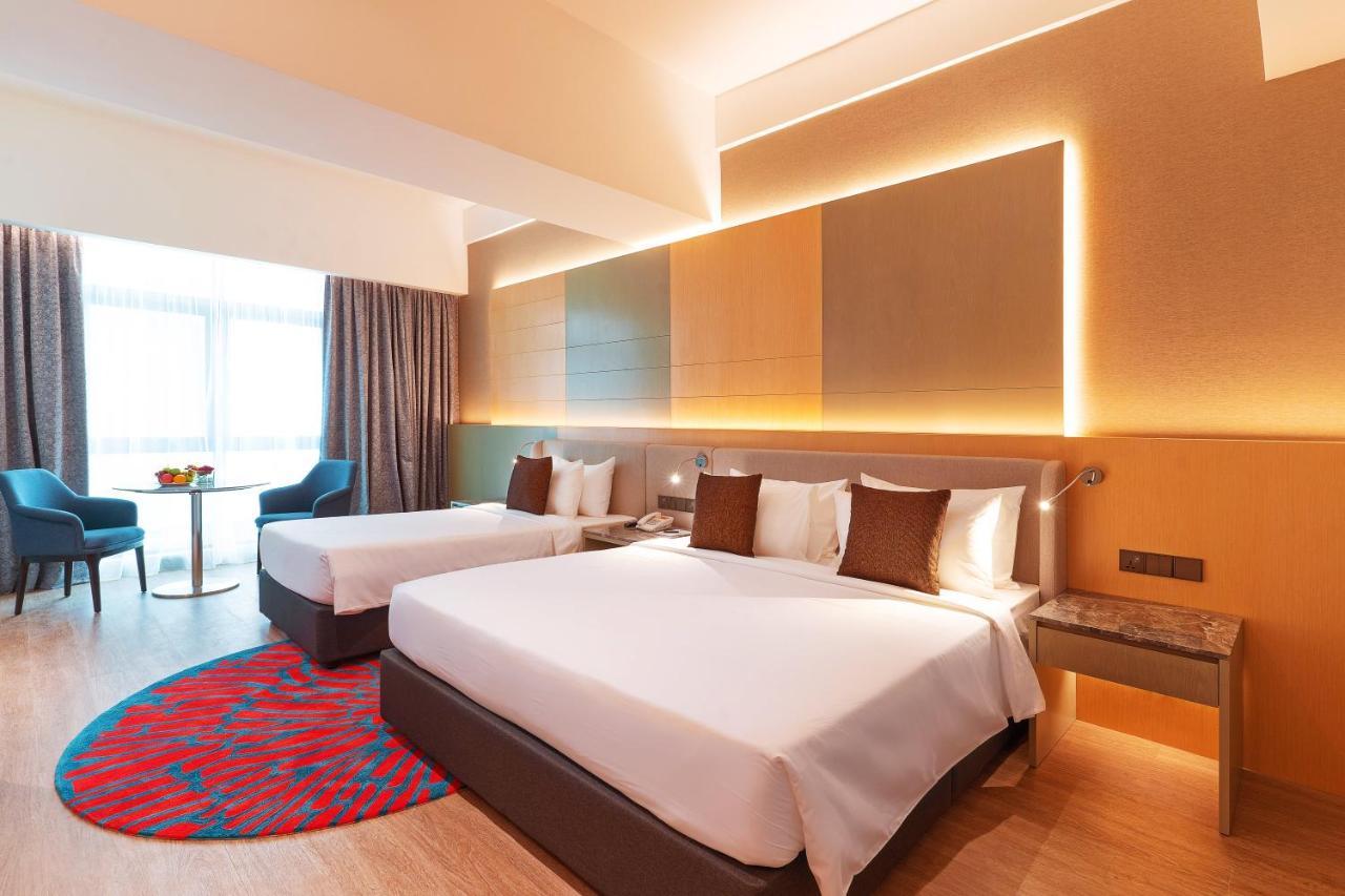 M World Hotel Formerly Known As Avante Hotel Petaling Jaya Bagian luar foto Deluxe Room