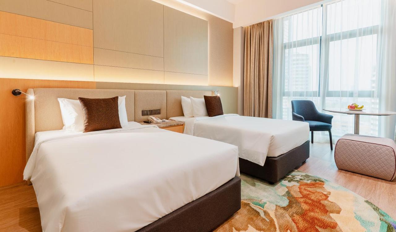 M World Hotel Formerly Known As Avante Hotel Petaling Jaya Bagian luar foto Deluxe Room