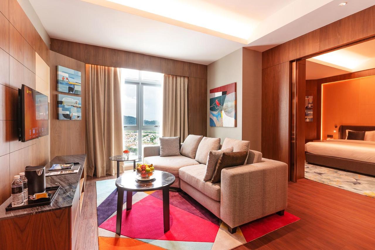M World Hotel Formerly Known As Avante Hotel Petaling Jaya Bagian luar foto Suite